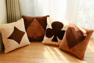 丸八真綿のムートン画像