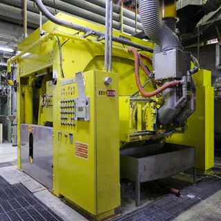 丸八布団 羽毛が出来るまで