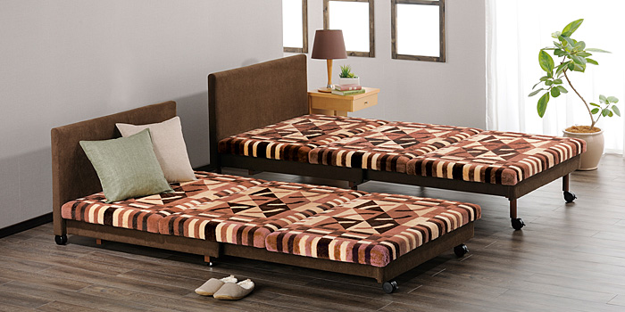 羽毛ふとんの丸八真綿 スペースシャトルファーベットの画像