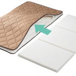 羽毛ふとんの丸八真綿 山田朱織枕研究所とのコラボアイテム 整形外科敷きふとん茶色面の画像