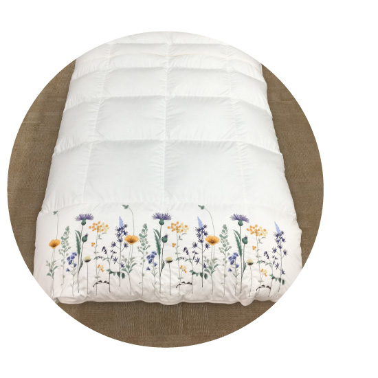 羽毛ふとんの丸八真綿 フラワーブティックの画像